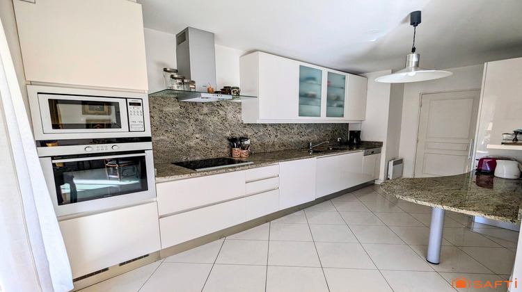 Ma-Cabane - Vente Appartement Aix-en-Provence, 119 m²