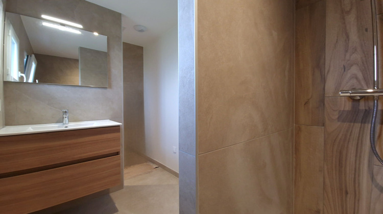 Ma-Cabane - Vente Appartement AIX-LES-BAINS, 69 m²