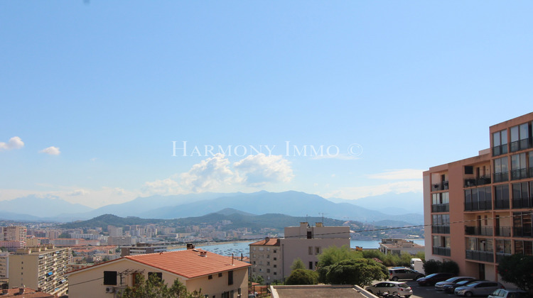 Ma-Cabane - Vente Appartement Ajaccio, 64 m²