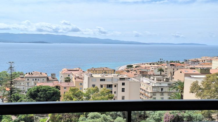 Ma-Cabane - Vente Appartement Ajaccio, 90 m²