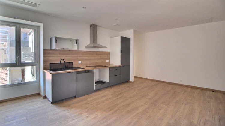 Ma-Cabane - Vente Appartement Ajaccio, 45 m²