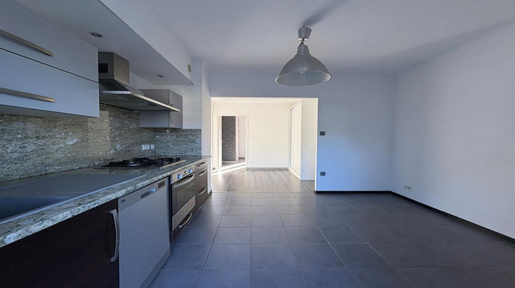 Ma-Cabane - Vente Appartement AJACCIO, 84 m²