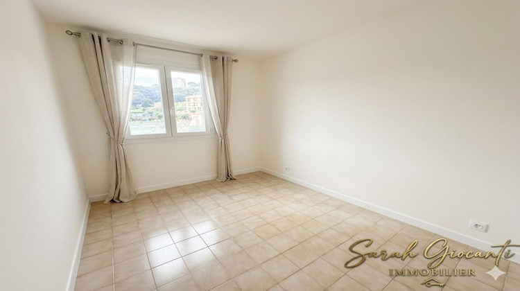 Ma-Cabane - Vente Appartement AJACCIO, 80 m²
