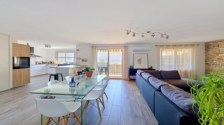 Ma-Cabane - Vente Appartement AJACCIO, 80 m²