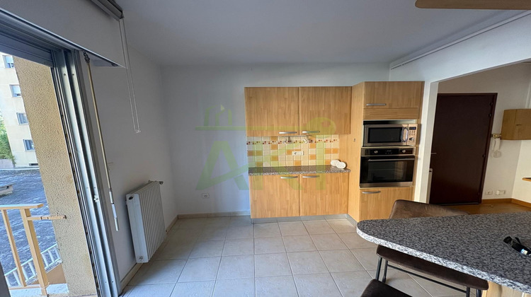 Ma-Cabane - Vente Appartement Ajaccio, 77 m²