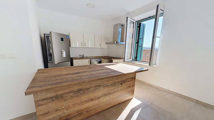 Ma-Cabane - Vente Appartement Ajaccio, 80 m²