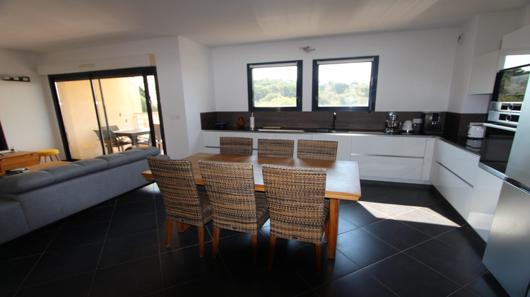 Ma-Cabane - Vente Appartement Ajaccio, 69 m²