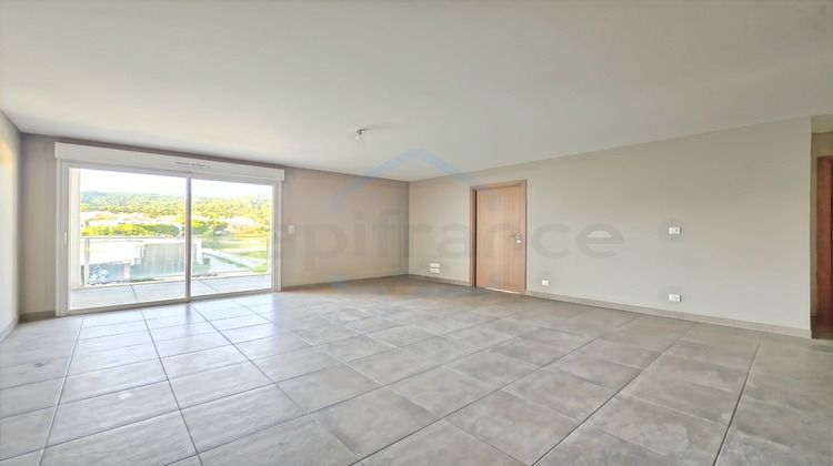 Ma-Cabane - Vente Appartement AJACCIO, 67 m²