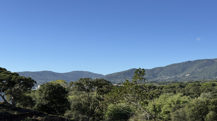 Ma-Cabane - Vente Appartement Ajaccio, 64 m²