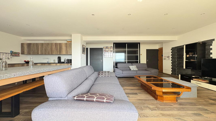 Ma-Cabane - Vente Appartement AJACCIO, 67 m²