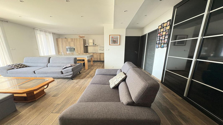 Ma-Cabane - Vente Appartement AJACCIO, 67 m²