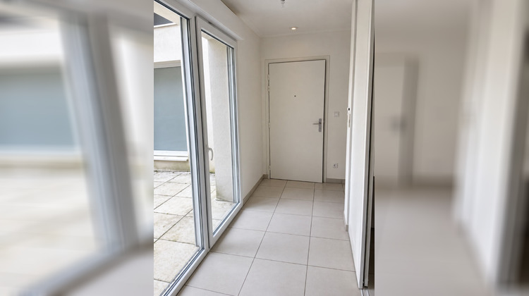 Ma-Cabane - Vente Appartement ALBIGNY-SUR-SAONE, 30 m²