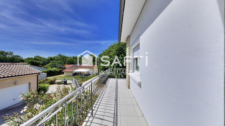 Ma-Cabane - Vente Appartement Ambares-Et-Lagrave, 67 m²