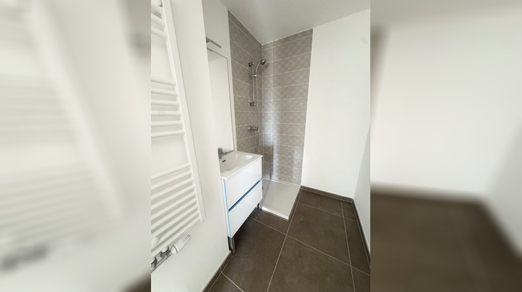 Ma-Cabane - Vente Appartement AMBILLY, 100 m²