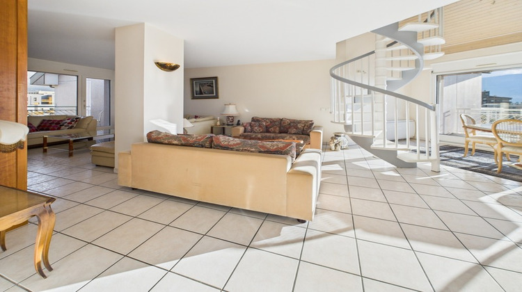 Ma-Cabane - Vente Appartement AMBILLY, 152 m²