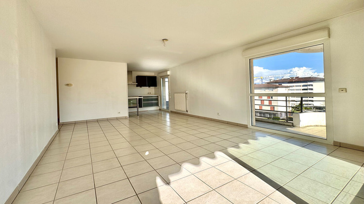 Ma-Cabane - Vente Appartement AMBILLY, 70 m²