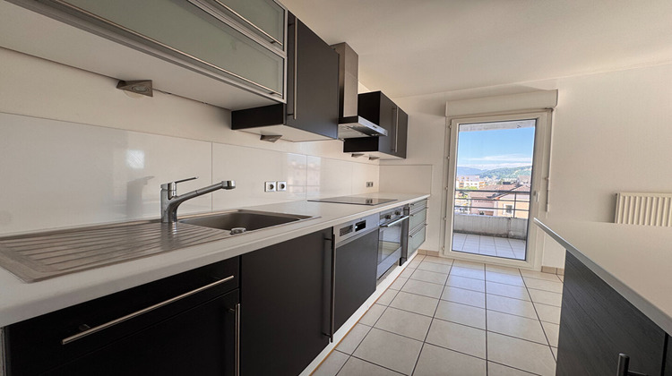 Ma-Cabane - Vente Appartement AMBILLY, 70 m²