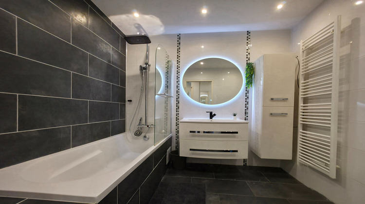 Ma-Cabane - Vente Appartement AMNEVILLE, 66 m²