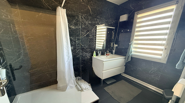 Ma-Cabane - Vente Appartement ANGOULEME, 70 m²