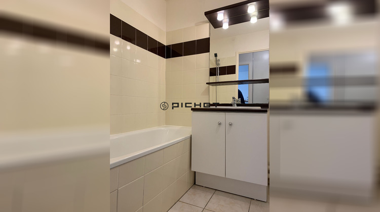 Ma-Cabane - Vente Appartement ANGOULEME, 34 m²