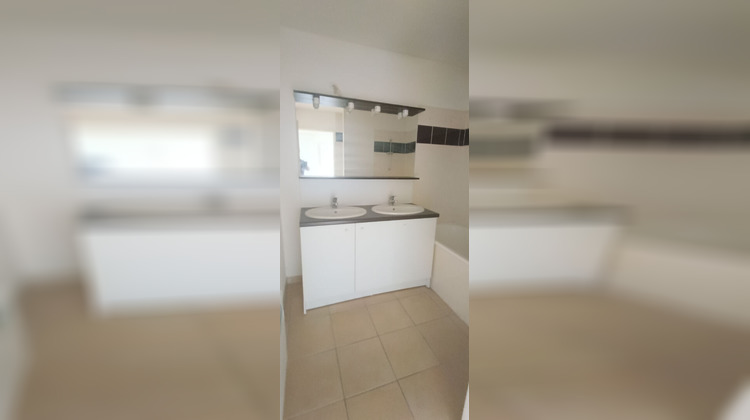 Ma-Cabane - Vente Appartement ANGOULEME, 61 m²