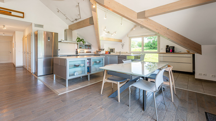 Ma-Cabane - Vente Appartement ANNECY-LE-VIEUX, 153 m²