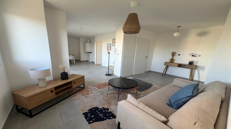 Ma-Cabane - Vente Appartement ANNEMASSE, 77 m²