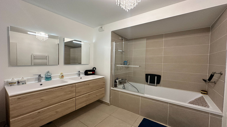 Ma-Cabane - Vente Appartement ANNEMASSE, 70 m²