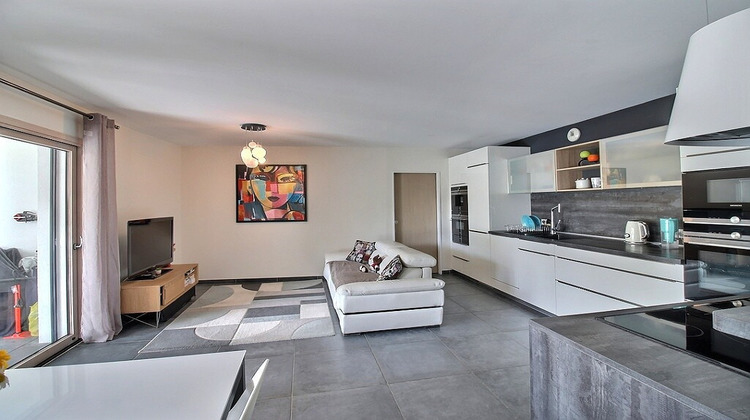Ma-Cabane - Vente Appartement ANNEMASSE, 77 m²