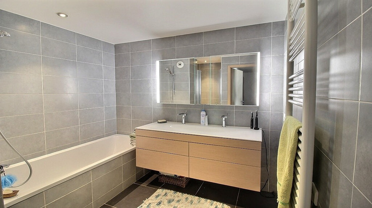 Ma-Cabane - Vente Appartement ANNEMASSE, 77 m²