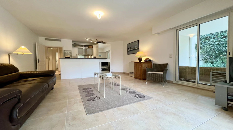 Ma-Cabane - Vente Appartement Antibes, 57 m²