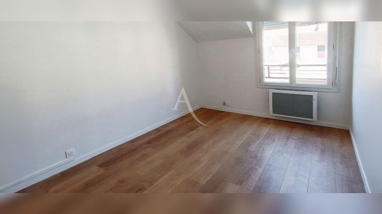 Ma-Cabane - Vente Appartement ARPAJON, 52 m²