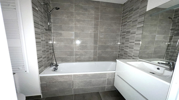 Ma-Cabane - Vente Appartement ARPAJON, 66 m²