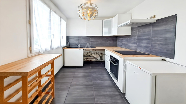 Ma-Cabane - Vente Appartement ARPAJON, 62 m²