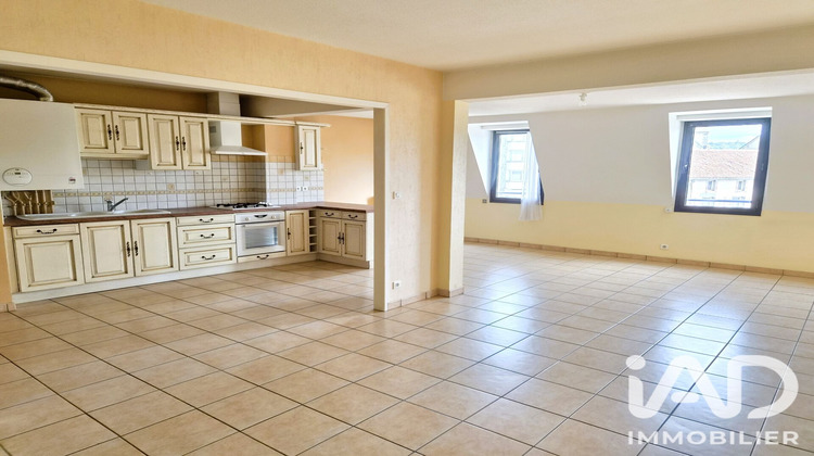 Ma-Cabane - Vente Appartement Arpajon-sur-Cère, 84 m²