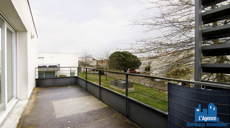 Ma-Cabane - Vente Appartement ARTIGUES-PRES-BORDEAUX, 63 m²