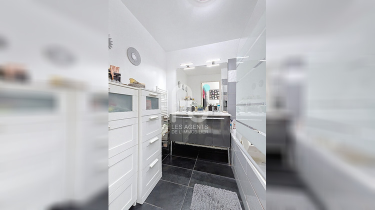 Ma-Cabane - Vente Appartement ASNIERES-SUR-SEINE, 105 m²