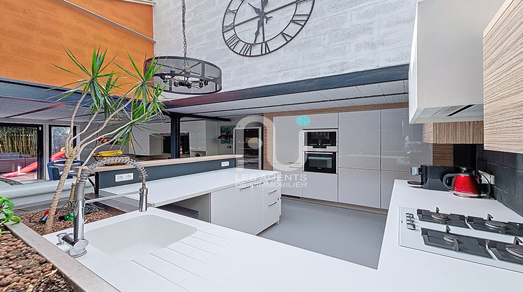 Ma-Cabane - Vente Appartement ASNIERES-SUR-SEINE, 160 m²