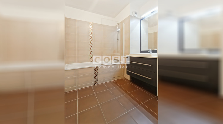 Ma-Cabane - Vente Appartement Asnières-sur-Seine, 65 m²