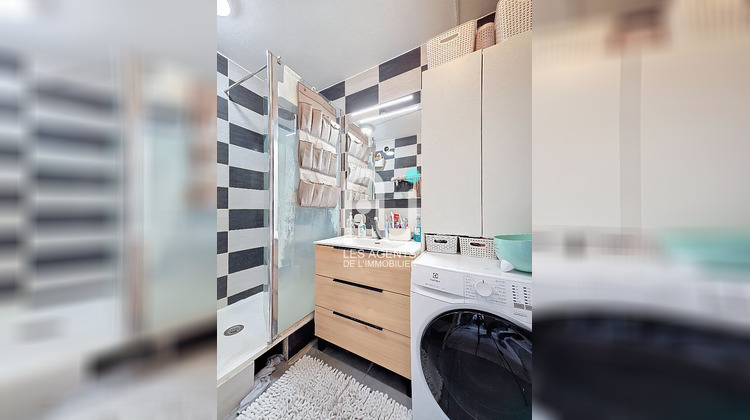 Ma-Cabane - Vente Appartement ASNIERES-SUR-SEINE, 65 m²