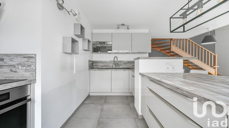 Ma-Cabane - Vente Appartement Asnières-sur-Seine, 68 m²