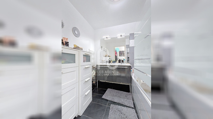 Ma-Cabane - Vente Appartement ASNIERES-SUR-SEINE, 105 m²