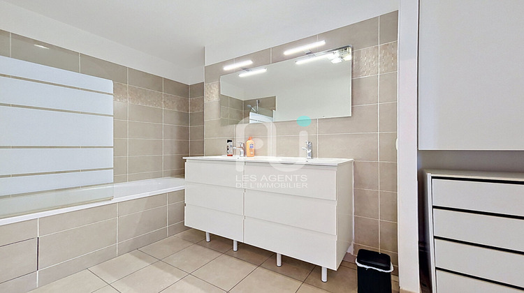 Ma-Cabane - Vente Appartement ASNIERES-SUR-SEINE, 106 m²