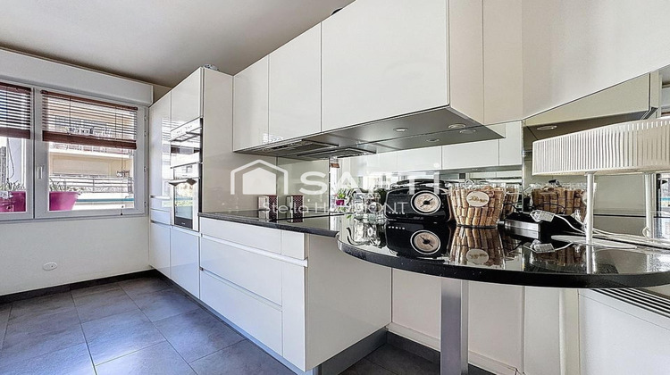 Ma-Cabane - Vente Appartement Asnieres-sur-Seine, 86 m²