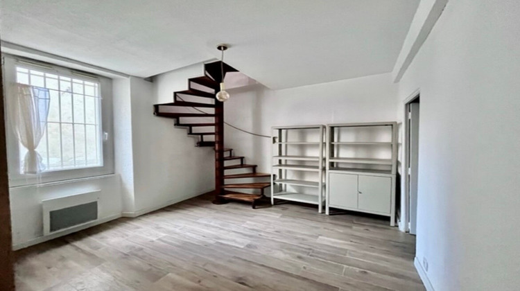 Ma-Cabane - Vente Appartement AUBAGNE, 38 m²