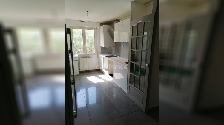 Ma-Cabane - Vente Appartement AUBAGNE, 75 m²