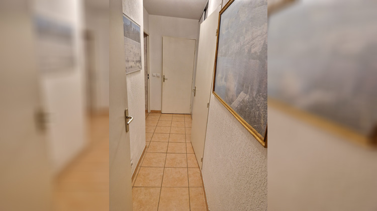 Ma-Cabane - Vente Appartement Aubagne, 63 m²