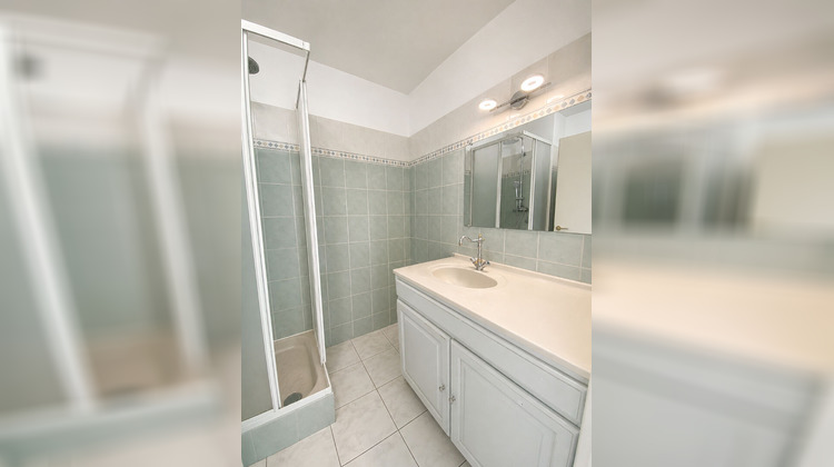 Ma-Cabane - Vente Appartement AUBAGNE, 48 m²