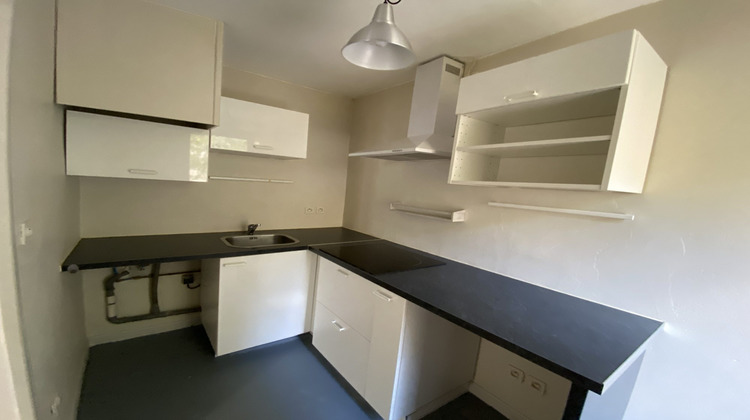 Ma-Cabane - Vente Appartement Aubenas, 38 m²