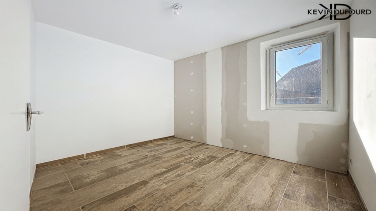 Ma-Cabane - Vente Appartement AUBENAS, 43 m²